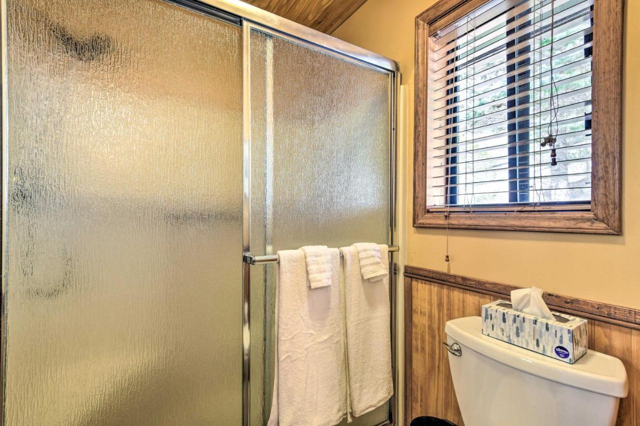 Best Location - Maggie Valley Cabin With Hot Tub! Luaran gambar
